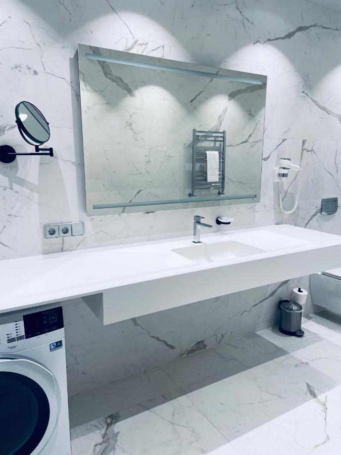 Roze Republikas Apartments Liepaja Bagian luar foto