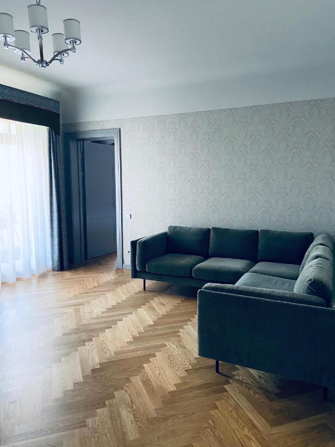 Roze Republikas Apartments Liepaja Bagian luar foto