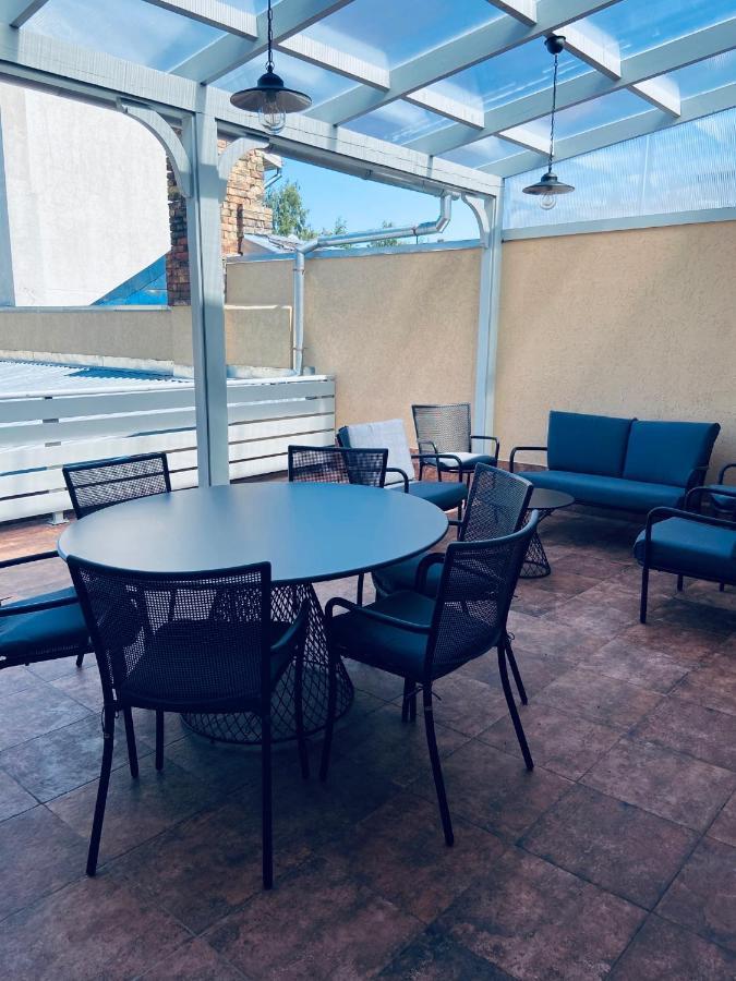 Roze Republikas Apartments Liepaja Bagian luar foto