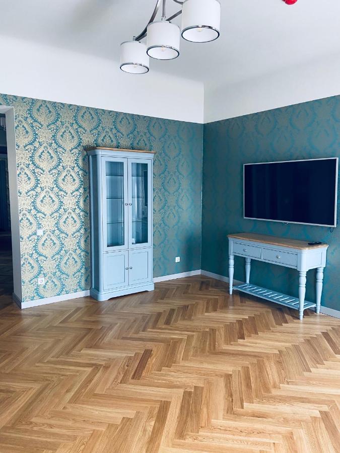 Roze Republikas Apartments Liepaja Bagian luar foto