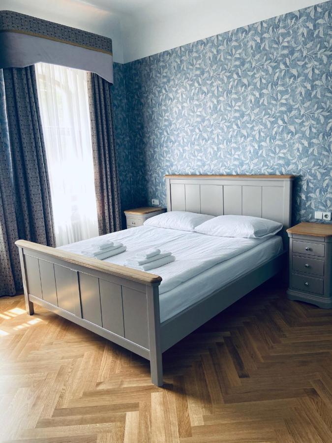 Roze Republikas Apartments Liepaja Bagian luar foto